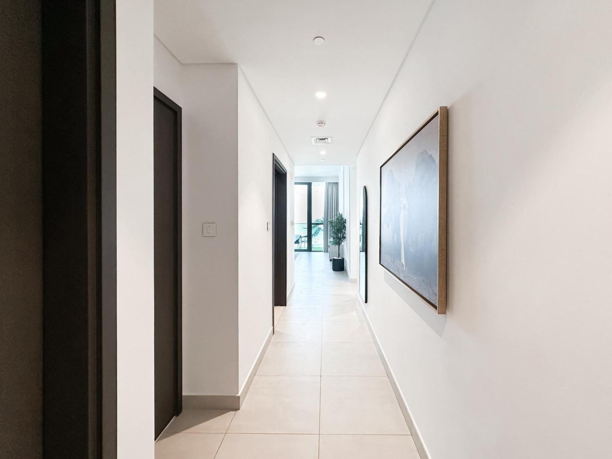 Stylish 2 Bedroom Dior-Inspired Apartment Connected To Dubai Mall Bagian luar foto